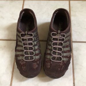 Sketchers walking shoes